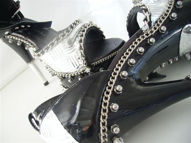 Schuhdesign "Sexy Metal"