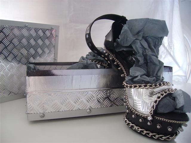 Schuhdesign "Sexy Metal"