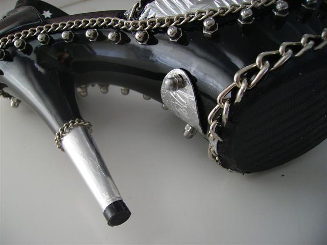 Schuhdesign "Sexy Metal"