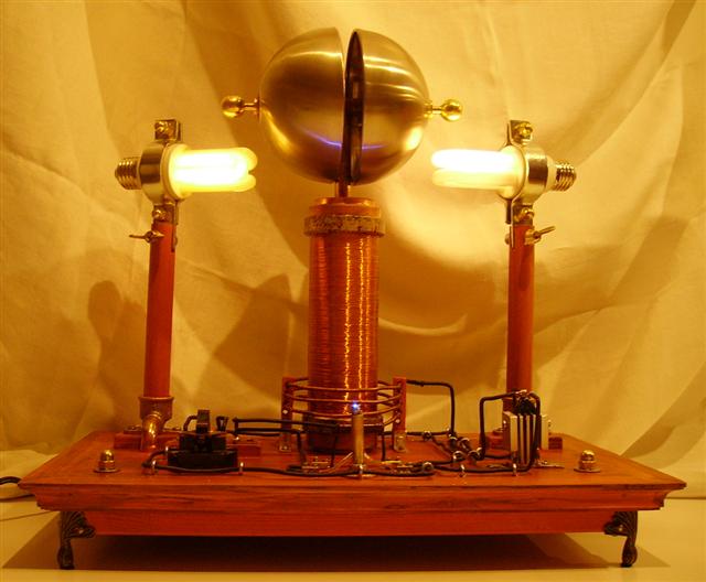 TESLA-Lamp